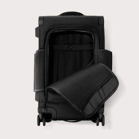 imgi_529_dagne-2025-Travel2_Mixed_Seattle_S_Onyx_Topdown_11